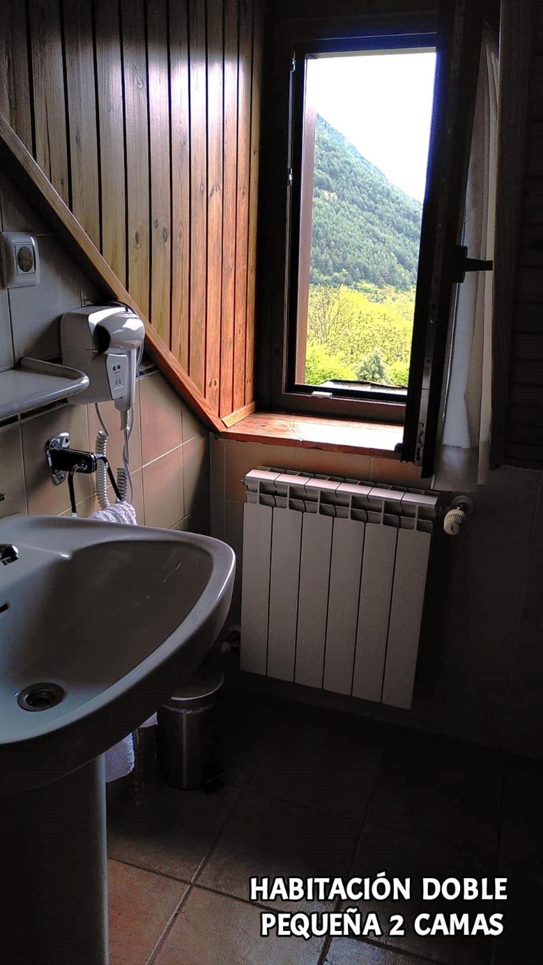 Hostal Rural Sant Climent Estación Dış mekan fotoğraf
